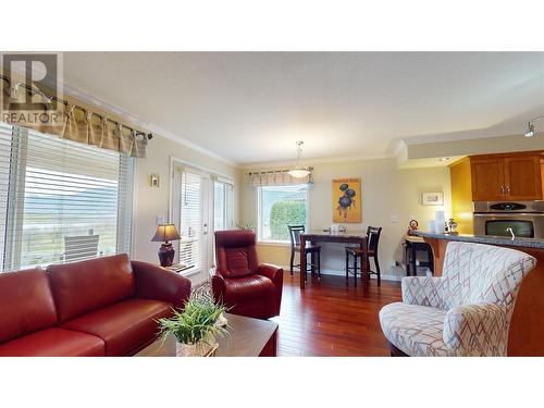 11909 Quail Ridge Place, Osoyoos, BC - Indoor Photo Showing Living Room