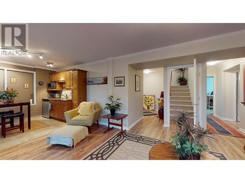 11909 Quail Ridge Place, Osoyoos, BC - Indoor Photo Showing Living Room