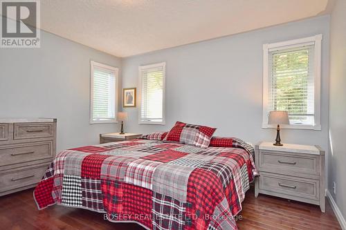 14 Jury Drive, Penetanguishene, ON - Indoor Photo Showing Bedroom