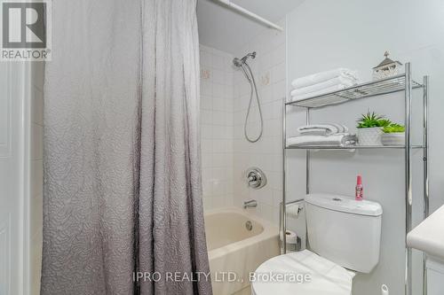 804 - 20 Mcfarlane Drive, Halton Hills, ON - Indoor Photo Showing Bathroom