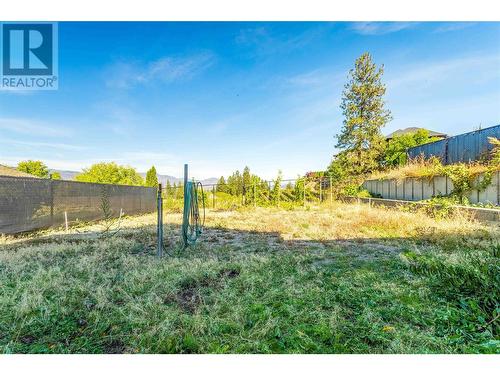 5016 Seon Crescent, Kelowna, BC - Outdoor