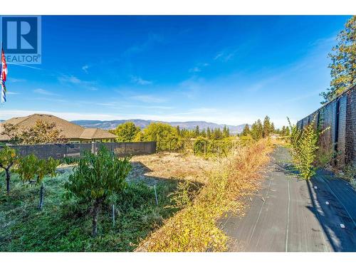 5016 Seon Crescent, Kelowna, BC - Outdoor With View