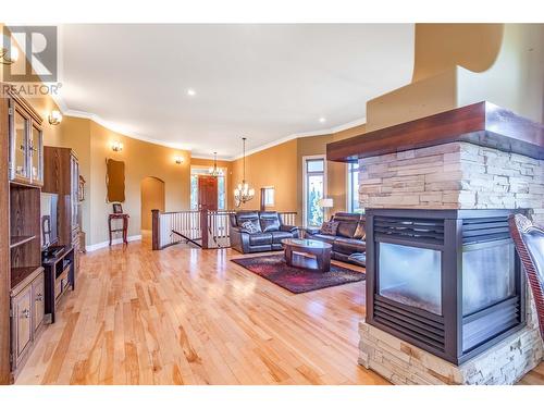 5016 Seon Crescent, Kelowna, BC - Indoor With Fireplace