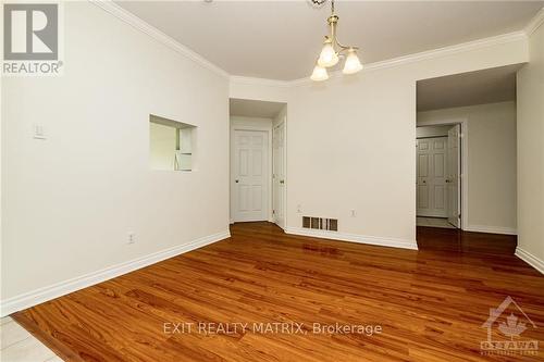 4 - 110 Briargate, Ottawa, ON - Indoor Photo Showing Other Room