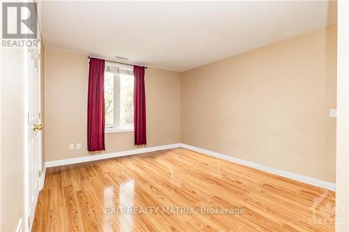 4 - 110 Briargate, Ottawa, ON - Indoor Photo Showing Other Room