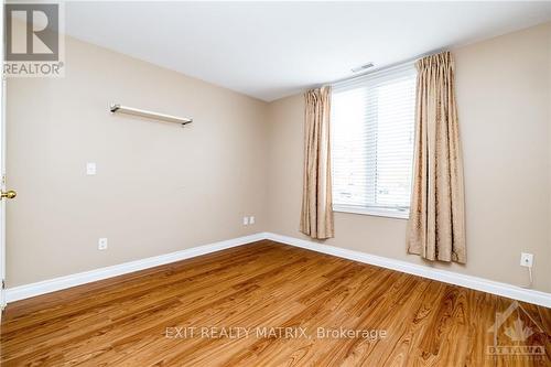 4 - 110 Briargate, Ottawa, ON - Indoor Photo Showing Other Room