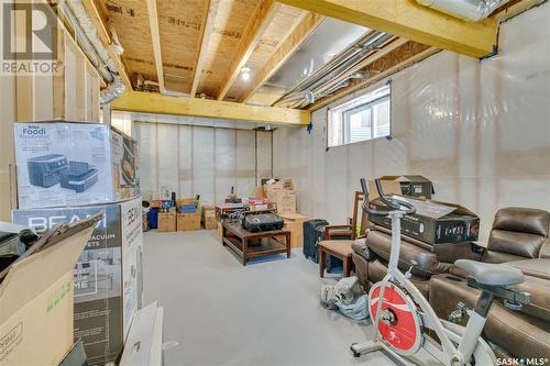 487 Mcfaull Crescent, Saskatoon, SK - Indoor Photo Showing Basement