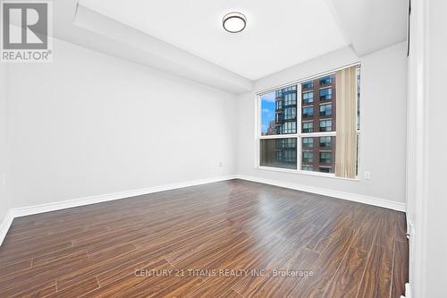 1605 - 7 Lorraine Drive, Toronto, ON - Indoor Photo Showing Other Room