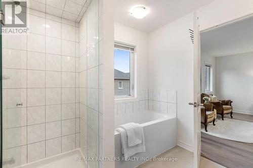 54 Crofting Crescent, Markham, ON - Indoor Photo Showing Bathroom