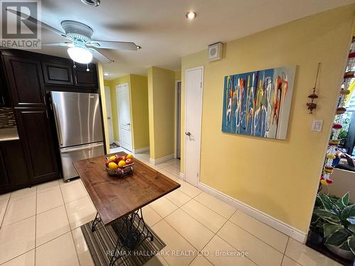 1613 - 370 Dixon Road, Toronto, ON - Indoor Photo Showing Kitchen