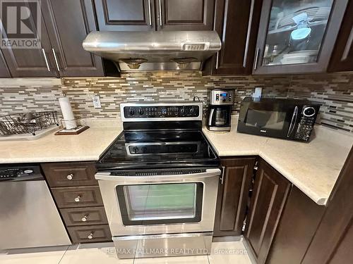 1613 - 370 Dixon Road, Toronto, ON - Indoor Photo Showing Kitchen