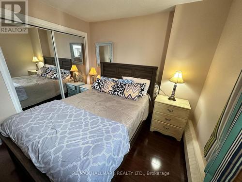 1613 - 370 Dixon Road, Toronto, ON - Indoor Photo Showing Bedroom