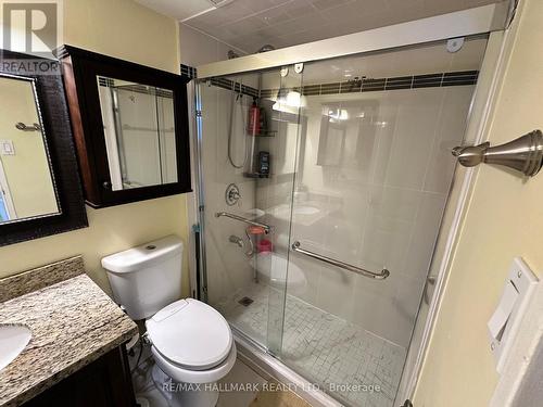 1613 - 370 Dixon Road, Toronto, ON - Indoor Photo Showing Bathroom