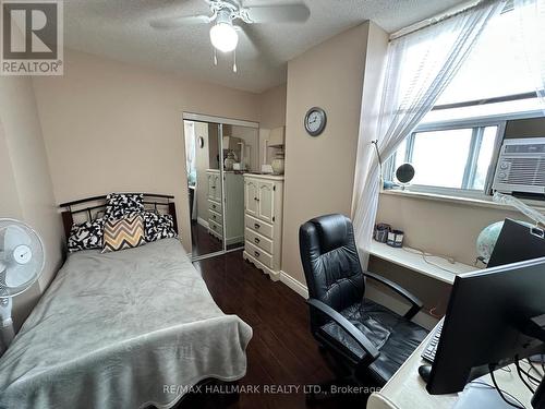 1613 - 370 Dixon Road, Toronto, ON - Indoor Photo Showing Bedroom