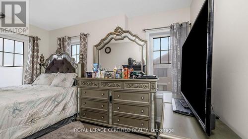 16 - 185 Bedrock Drive, Hamilton, ON - Indoor Photo Showing Bedroom