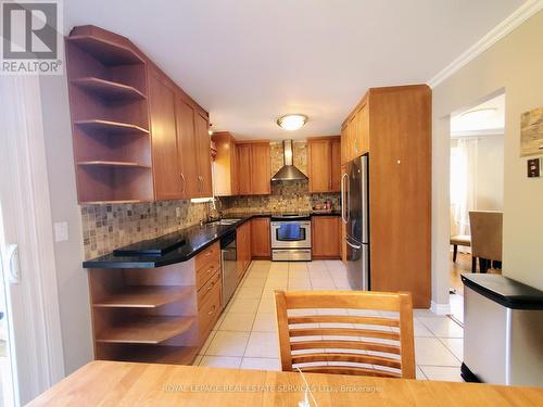 58 Mancroft Crescent, Brampton, ON - Indoor Photo Showing Kitchen