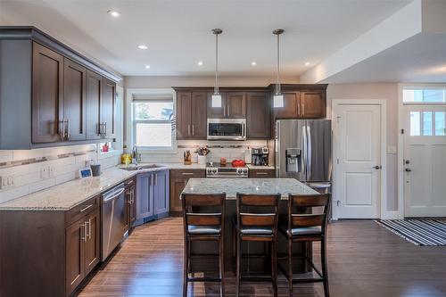 102-14395 Herron Road, Summerland, BC - Indoor Photo Showing Kitchen With Upgraded Kitchen