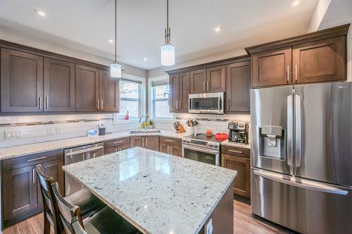 102-14395 Herron Road, Summerland, BC - Indoor Photo Showing Kitchen With Upgraded Kitchen