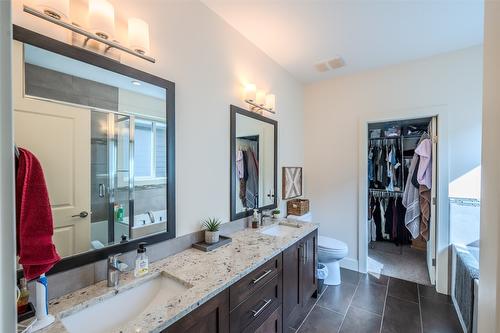 102-14395 Herron Road, Summerland, BC - Indoor Photo Showing Bathroom