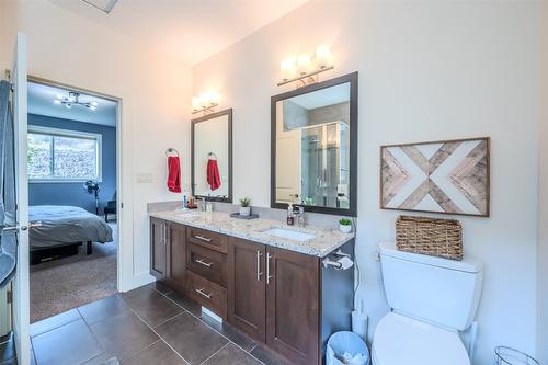 102-14395 Herron Road, Summerland, BC - Indoor Photo Showing Bathroom