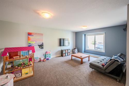 102-14395 Herron Road, Summerland, BC - Indoor