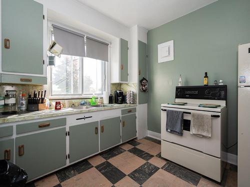 Kitchen - 9933  - 9939A Av. Merritt, Montréal (Ahuntsic-Cartierville), QC - Indoor Photo Showing Kitchen