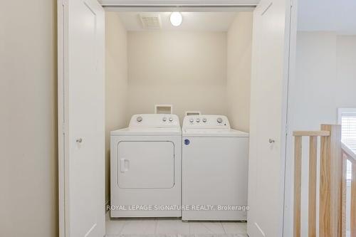 114 Laguna Village Cres, Hamilton, ON - Indoor Photo Showing Laundry Room