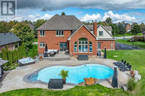 48 Palomino Drive, Hamilton, ON - Outdoor With In Ground Pool With Deck Patio Veranda