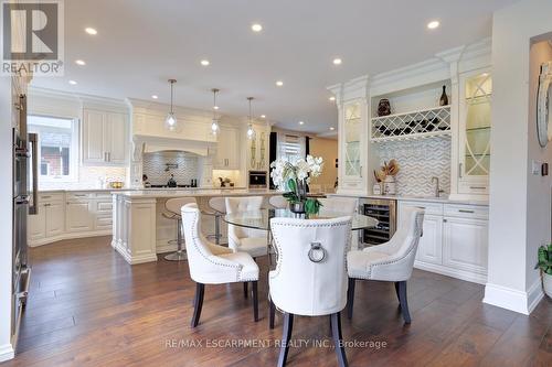 48 Palomino Drive, Hamilton, ON - Indoor Photo Showing Dining Room