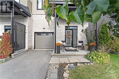 559 Radiant Private, Kanata, ON - Outdoor