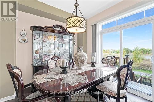 559 Radiant Private, Kanata, ON - Indoor Photo Showing Dining Room