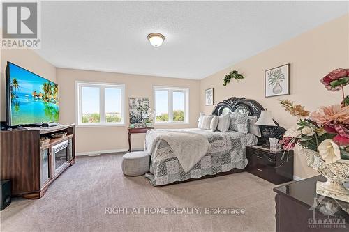 559 Radiant Private, Kanata, ON - Indoor Photo Showing Bedroom