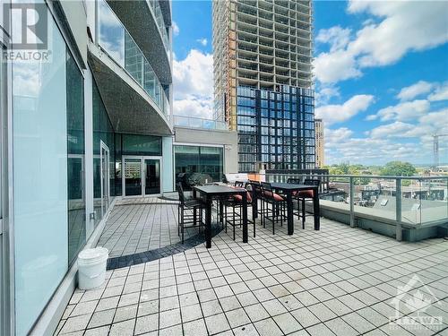 805 Carling Avenue Unit#3103, Ottawa, ON - Outdoor