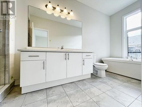 26 Millman Lane, Richmond Hill, ON - Indoor Photo Showing Bathroom