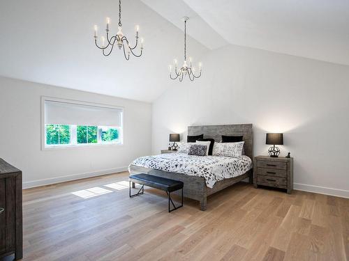 Master bedroom - 1895 Rue De Cambrai, Saint-Bruno-De-Montarville, QC - Indoor Photo Showing Bedroom