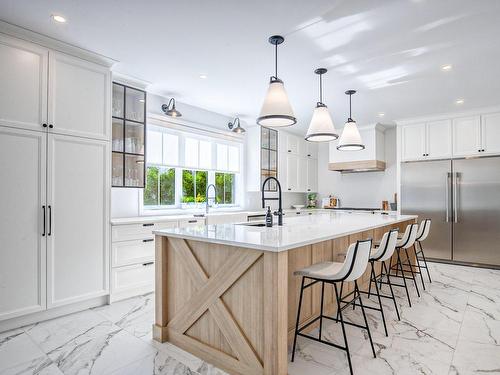 Kitchen - 1895 Rue De Cambrai, Saint-Bruno-De-Montarville, QC - Indoor Photo Showing Kitchen With Upgraded Kitchen