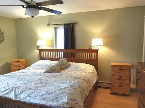 227 Skyline Avenue, Thunder Bay, ON - Indoor Photo Showing Bedroom