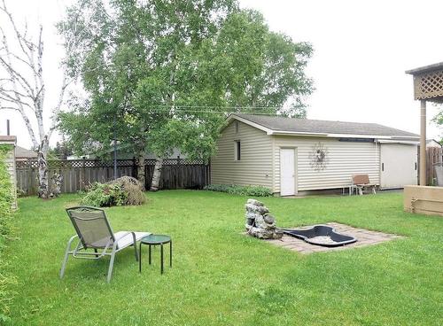 227 Skyline Avenue, Thunder Bay, ON - Outdoor