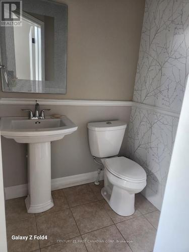 powder room (main floor) - 1976 Wateroak Drive, London, ON - Indoor Photo Showing Bathroom