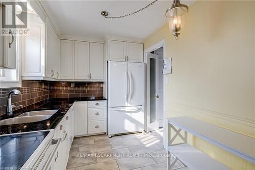 702 - 21 East Avenue S, Hamilton, ON - Indoor Photo Showing Kitchen With Double Sink