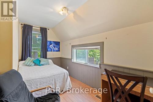 1020 Bala Falls Road, Muskoka Lakes, ON - Indoor Photo Showing Bedroom