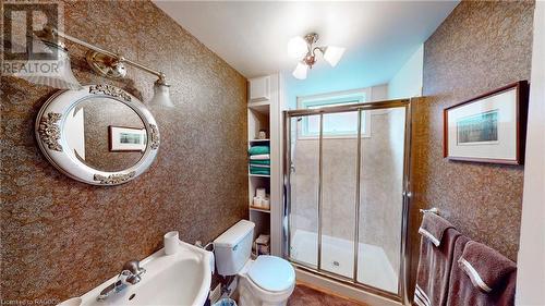 63 Greyview Drive, Markdale, ON - Indoor Photo Showing Bathroom