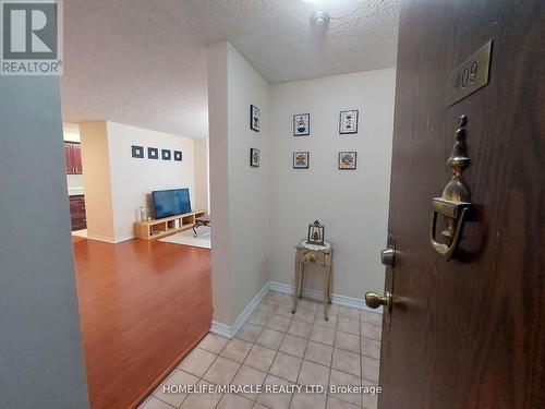 409 - 25 Kensington Road S, Brampton, ON - Indoor Photo Showing Other Room