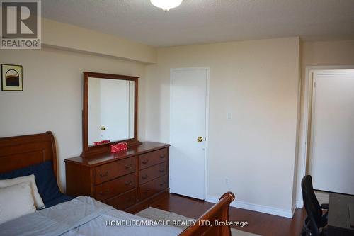 409 - 25 Kensington Road S, Brampton, ON - Indoor Photo Showing Bedroom