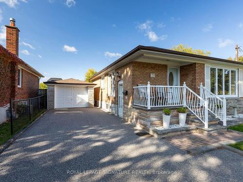 40 Hart Ave, Toronto, ON - Outdoor With Deck Patio Veranda