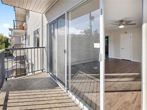 5-1630 Crescent View Dr, Nanaimo, BC - Outdoor With Balcony With Exterior