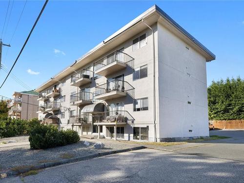 5-1630 Crescent View Dr, Nanaimo, BC - Outdoor With Balcony