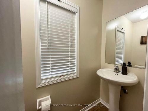 72 Kilrea Way, Brampton, ON - Indoor Photo Showing Bathroom