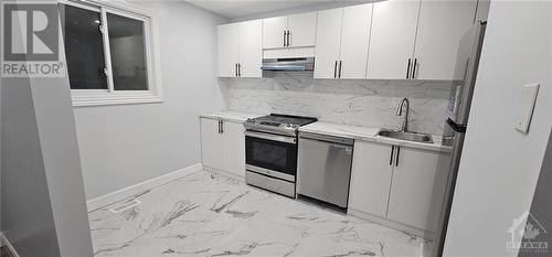 3344 Uplands Drive Unit#59, Ottawa, ON - Indoor Photo Showing Kitchen