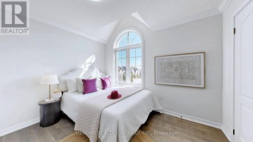 128 Alpaca Drive, Richmond Hill, ON - Indoor Photo Showing Bedroom